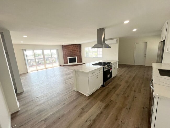 property at 360 1st Ave