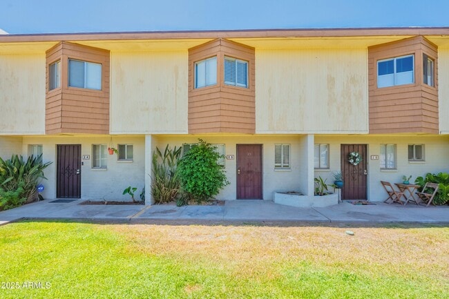 property at 6040 N 15th St
