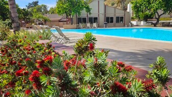 5422 Adobe Falls Rd, Unit Adobe Falls Condo in San Diego, CA - Building Photo