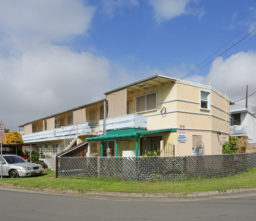 2921 Varsity Cir in Honolulu, HI - Building Photo