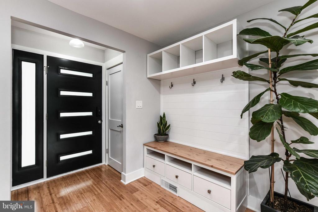 2432 S Culpeper St in Arlington, VA - Building Photo