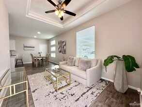 12 Acacia St in Alamo, TX - Building Photo - Building Photo