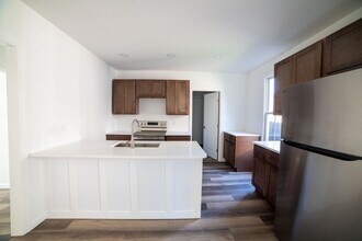 107 N 13th St in Wilmington, NC - Building Photo - Building Photo