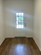 2033 Four Waters Lp in Georgetown, TX - Building Photo - Building Photo