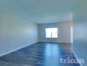 2690 Kilmurray Dr in Brownsburg, IN - Foto de edificio - Building Photo