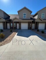 2802 W Mockingbird Ln in Rogers, AR - Building Photo