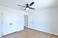 2323 S 18th St photo'