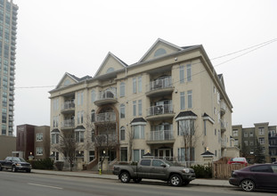 1026 12th Ave SW in Calgary, AB - Building Photo - Building Photo