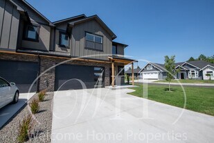 2301 Garrison St in Walla Walla, WA - Building Photo