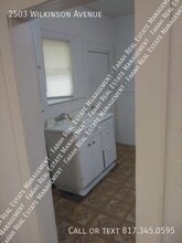 2503 Wilkinson Ave in Fort Worth, TX - Building Photo - Building Photo