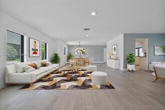 1245 NE 85th St in Miami, FL - Building Photo - Building Photo