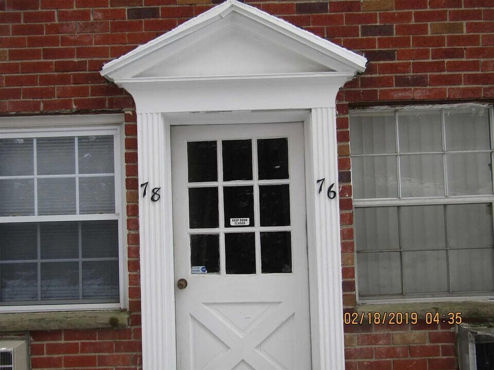6 Colonial Rd in Beacon, NY - Building Photo