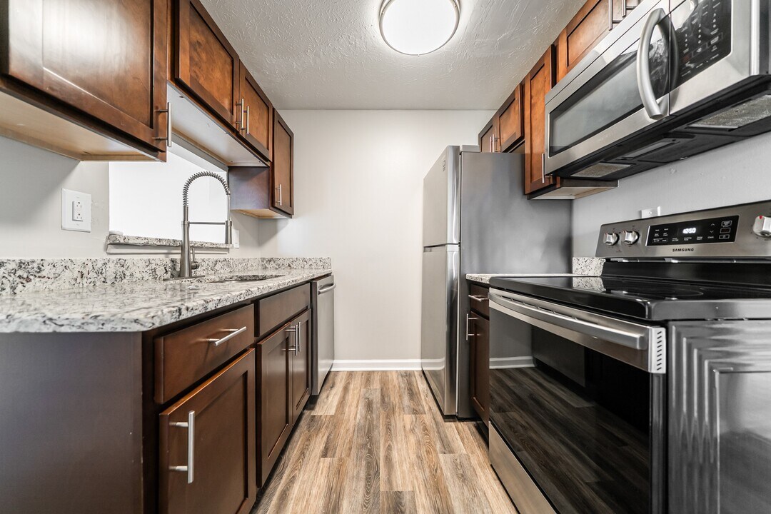 Integrity Chardon / Maple Ridge Apartments in Chardon, OH - Building Photo