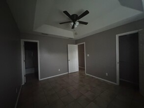 2951 McCormack Dr in Edinburg, TX - Foto de edificio - Building Photo