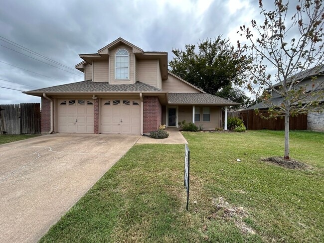 7740 Western Oaks Dr in North Richland Hills, TX - Building Photo - Building Photo