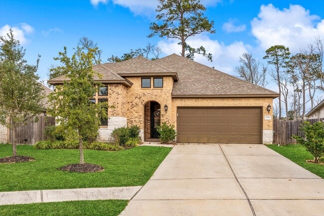 32067 August Woods Wy in Shenandoah, TX - Building Photo - Building Photo