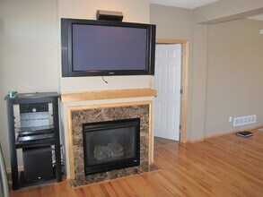 10733 Falling Water Ln in Woodbury, MN - Building Photo - Building Photo