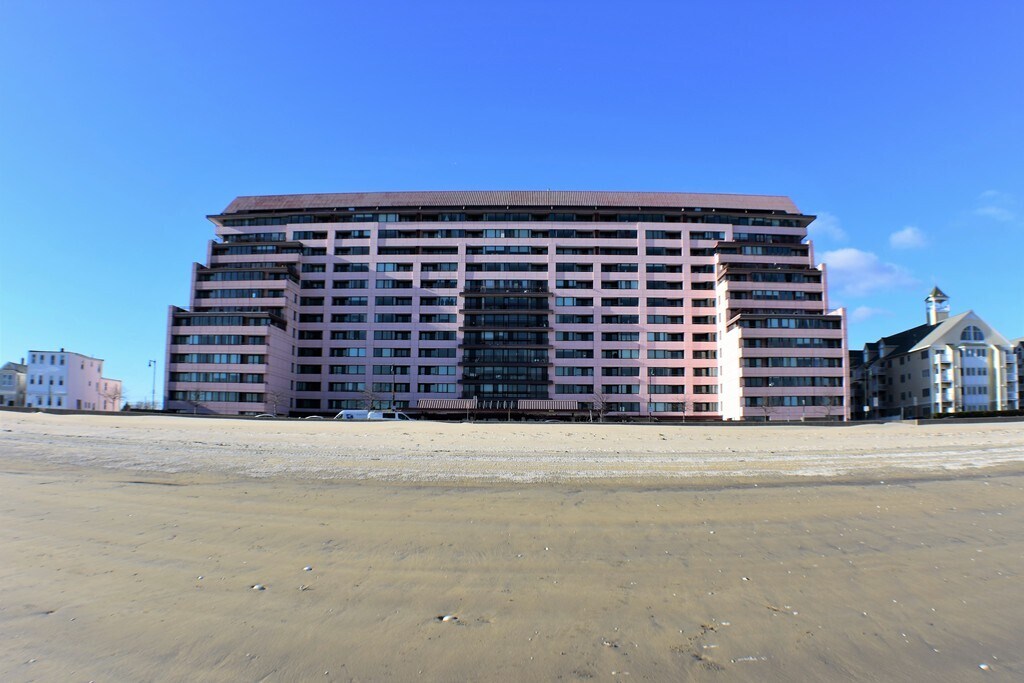 350 Revere Beach Blvd in Revere, MA - Building Photo