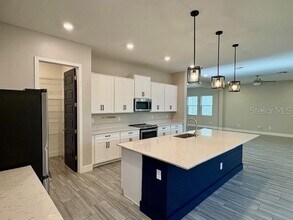 7413 S Faul St in Tampa, FL - Building Photo - Building Photo