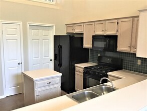 403 Thunderbay Dr in Georgetown, TX - Building Photo - Building Photo