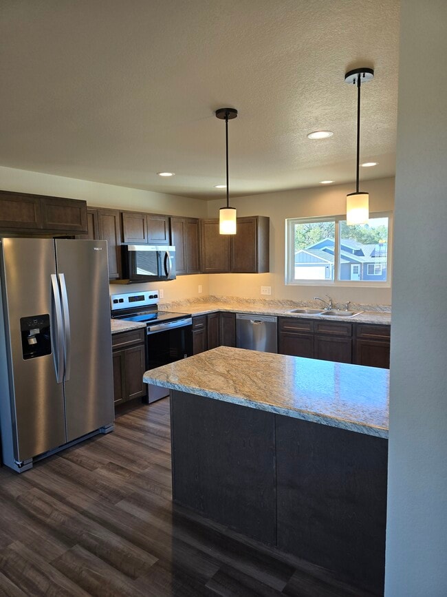 3822 Haralson Ln in Rapid City, SD - Building Photo - Building Photo
