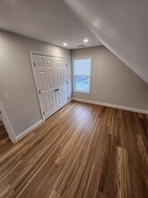 48 Riverdale St, Unit 3 in Providence, RI - Foto de edificio - Building Photo