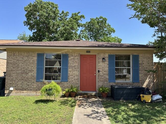 property at 1402 Gramma Ct