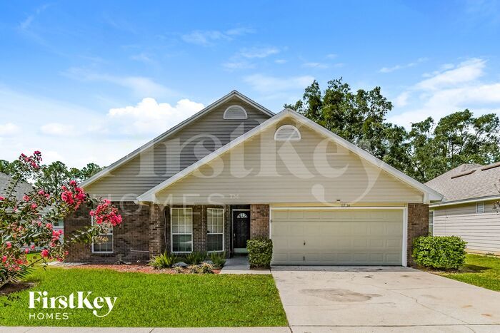10534 Otter Creek Dr in Jacksonville, FL - Foto de edificio