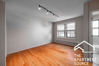 2832 W Palmer St, Unit 209 in Chicago, IL - Building Photo - Building Photo