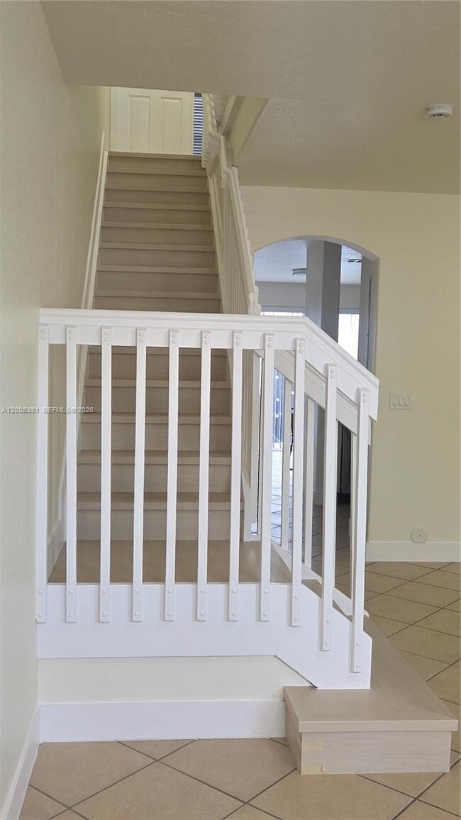 5440 NW 107th Ave in Doral, FL - Building Photo - Building Photo