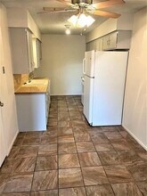 2301 76th St in Lubbock, TX - Foto de edificio - Building Photo