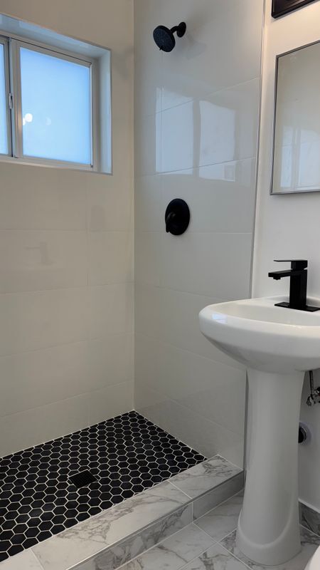 159 E 2nd St in Hialeah, FL - Building Photo - Building Photo