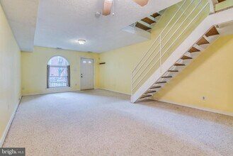 1233 Battery Ave in Baltimore, MD - Building Photo - Building Photo
