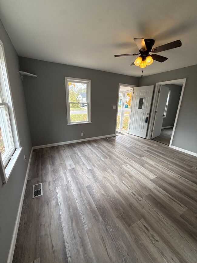 730 N West Ave in Springfield, MO - Building Photo - Building Photo