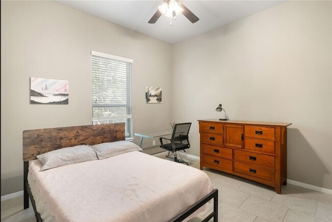 2528 Kinnersley Ln in College Station, TX - Building Photo - Building Photo