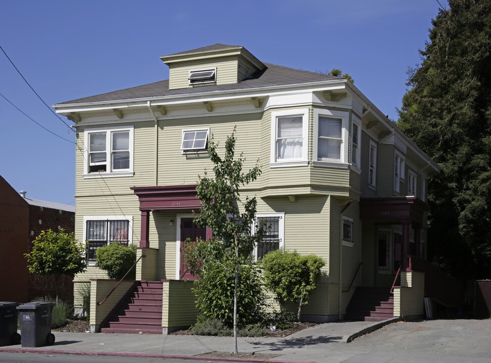 Martin Luther King Jr. House in Berkeley, CA - Building Photo