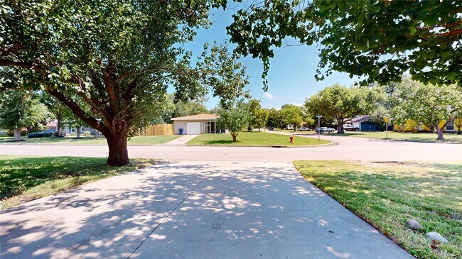 1501 13th St N in Texas City, TX - Building Photo - Building Photo