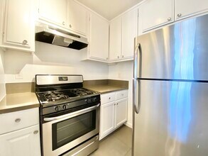 5011 Monte Vista St in Los Angeles, CA - Building Photo - Building Photo