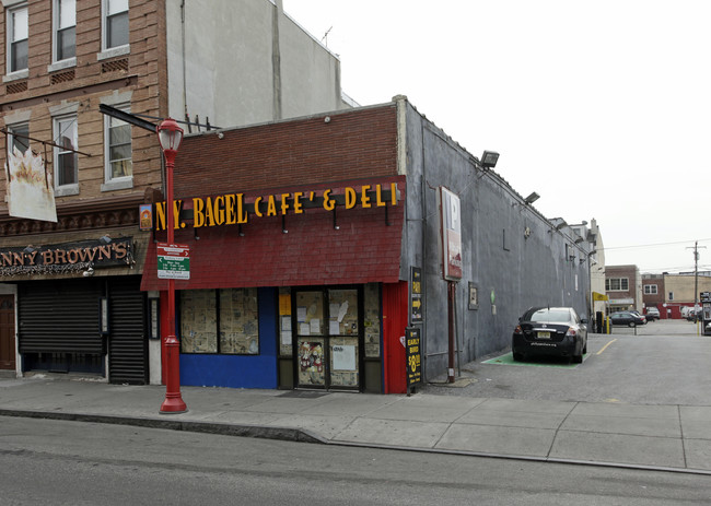 514-518 South St in Philadelphia, PA - Foto de edificio - Building Photo