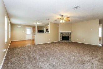 4113 Hunters Creek Dr in Fort Worth, TX - Building Photo - Building Photo
