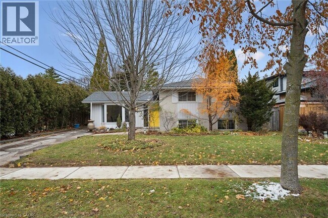 52 Avon Rd in Kitchener, ON - Building Photo - Building Photo