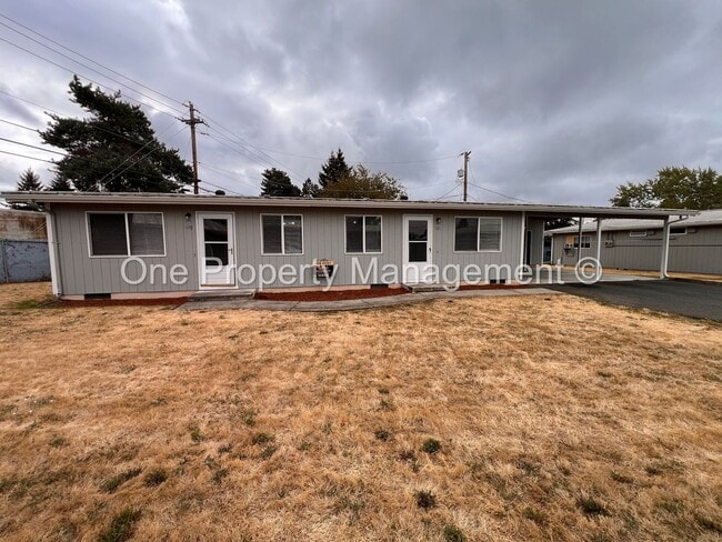 property at 121 SE 98th Ave