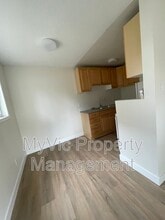 10040-10154 154 St in Edmonton, AB - Building Photo - Building Photo