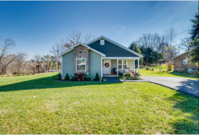 property at 924 Cedar Grove Rd