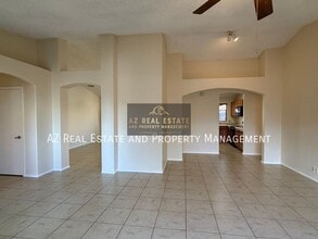 8528 W Pershing Ave in Peoria, AZ - Building Photo - Building Photo