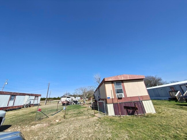 property at 133 Private Rd 3376G