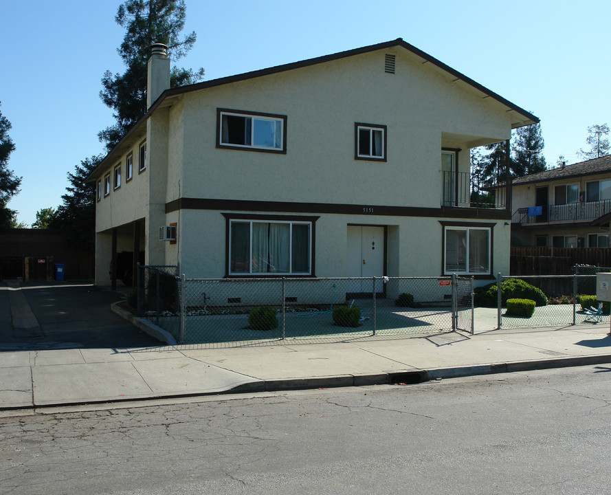 5151 Lapa Dr in San Jose, CA - Building Photo