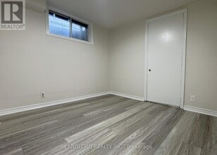 195 Blackthorn Ave in Toronto, ON - Building Photo - Building Photo