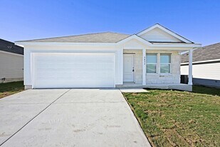 3837 Low Tide in Seguin, TX - Building Photo