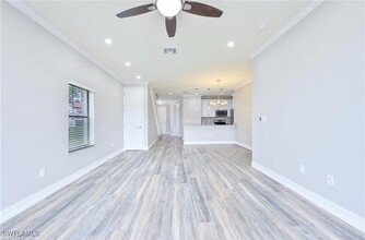 7948 Bristol Cir in Naples, FL - Building Photo - Building Photo